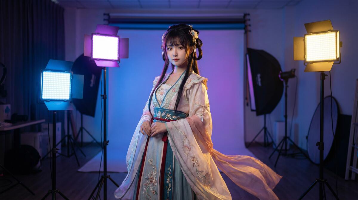 小马拉大车文化研究者刘婷